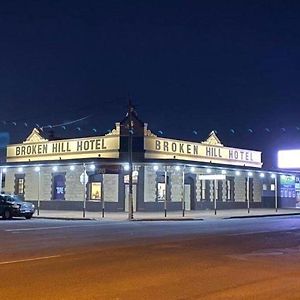 Broken Hill Hotel